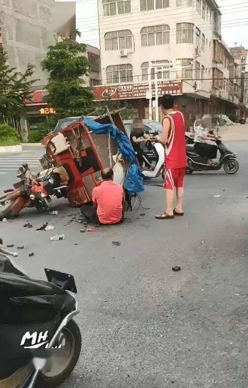 交通事故最新爆料,最新交通事故细节曝光,事故原因令人震惊!”